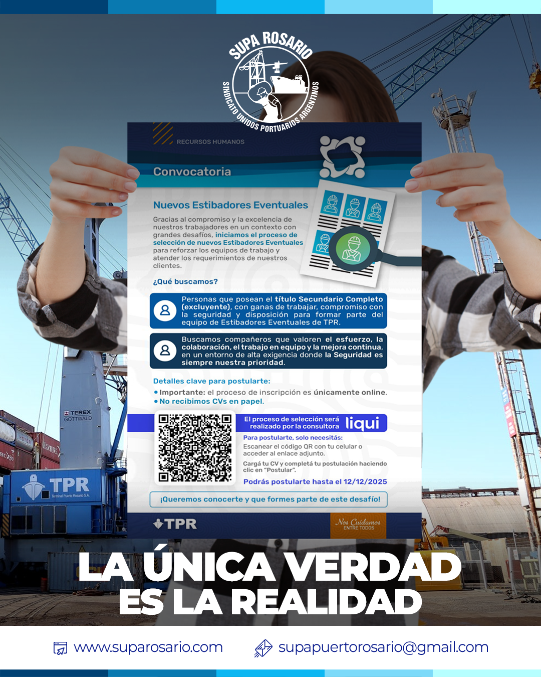 Estibadores trabajando en el Puerto de Rosario