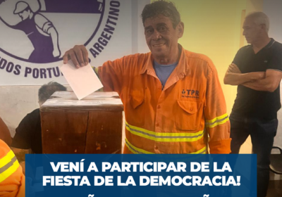 Trabajadores portuarios participando en la Fiesta de la Democracia
