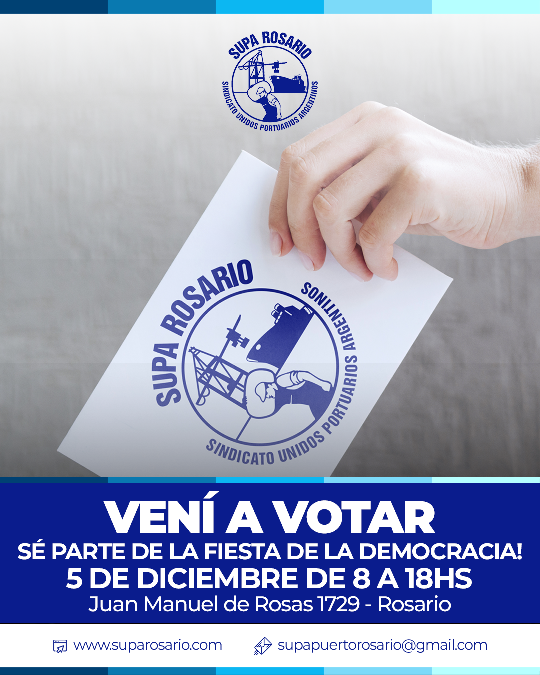 Trabajadores portuarios votando en la sede gremial